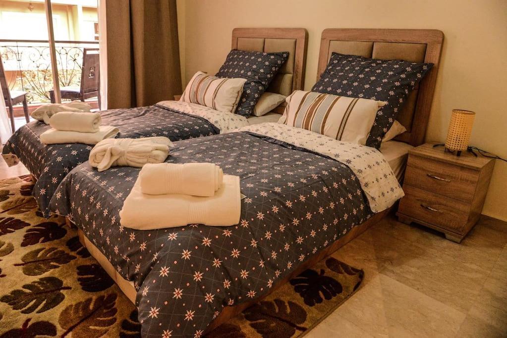 Schone Ferienwohnung: Poolblick und Terrasse nahe Majorelle Garden Marrakesh Exterior photo